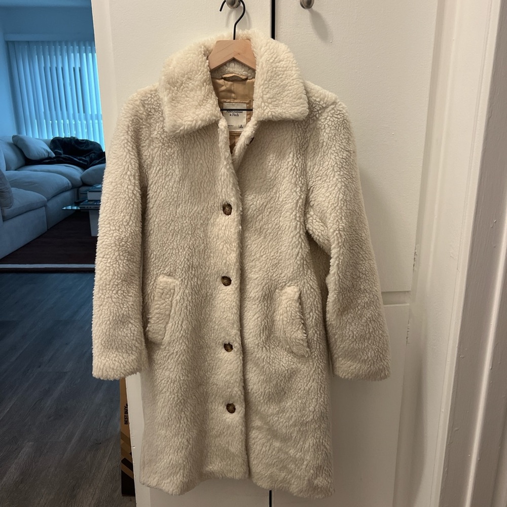 Abercrombie & Fitch Off-White Teddy Jacket